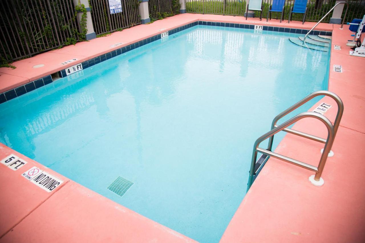 Baymont by Wyndham Fort Walton Beach Mary Esther Exterior foto
