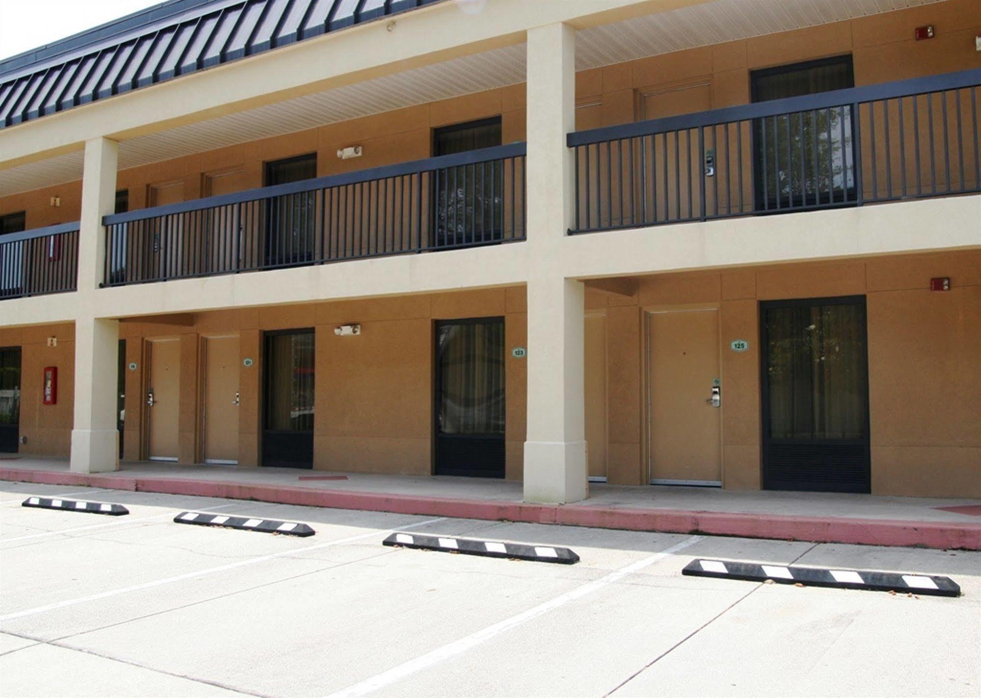 Baymont by Wyndham Fort Walton Beach Mary Esther Exterior foto