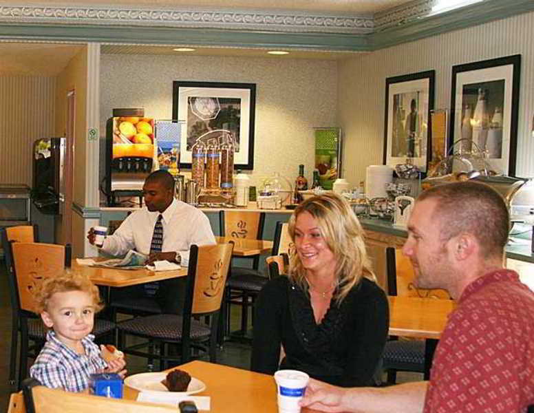 Baymont by Wyndham Fort Walton Beach Mary Esther Restaurant foto